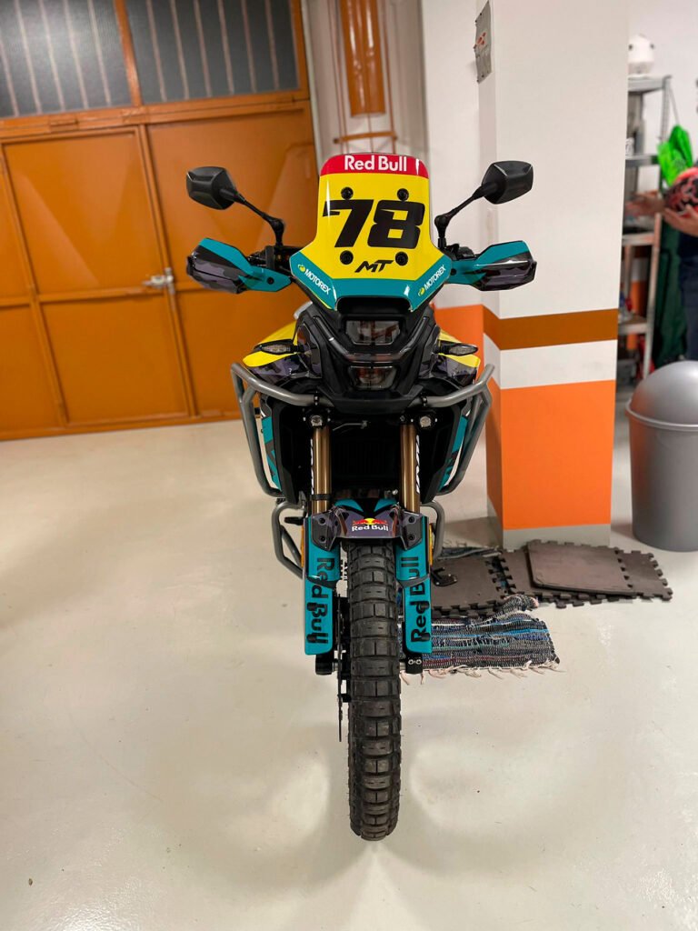 CFMOTO 450 MT